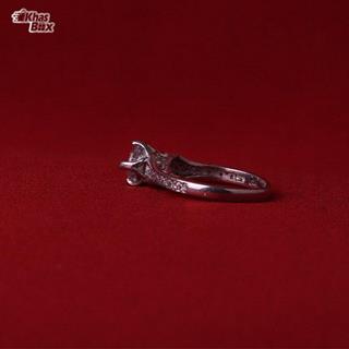 انگشتر سولیتر زنانه