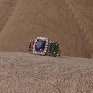 انگشتر سه جواهره زنانه