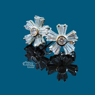 گوشواره ظریف طرح گل شیشه ای مدل GT-22 