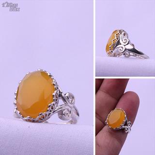 انگشتر عقیق زرد تراش الماسی زنانه 