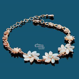 دستبند طلایی دخترانه با نگین طرح برگ مدل DT-65