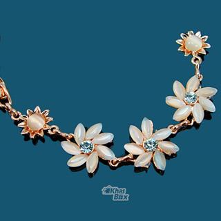 دستبند طلایی دخترانه با نگین طرح برگ مدل DT-65