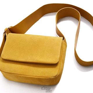 کیف شانه ای زنانه برند منگو مدل MKD-02 خردلی