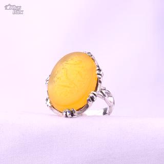 انگشتر نقره ی عقیق زرد خطی نقش یا زهرا 
