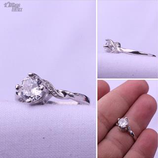 انگشتر سولیتر‌ زنانه